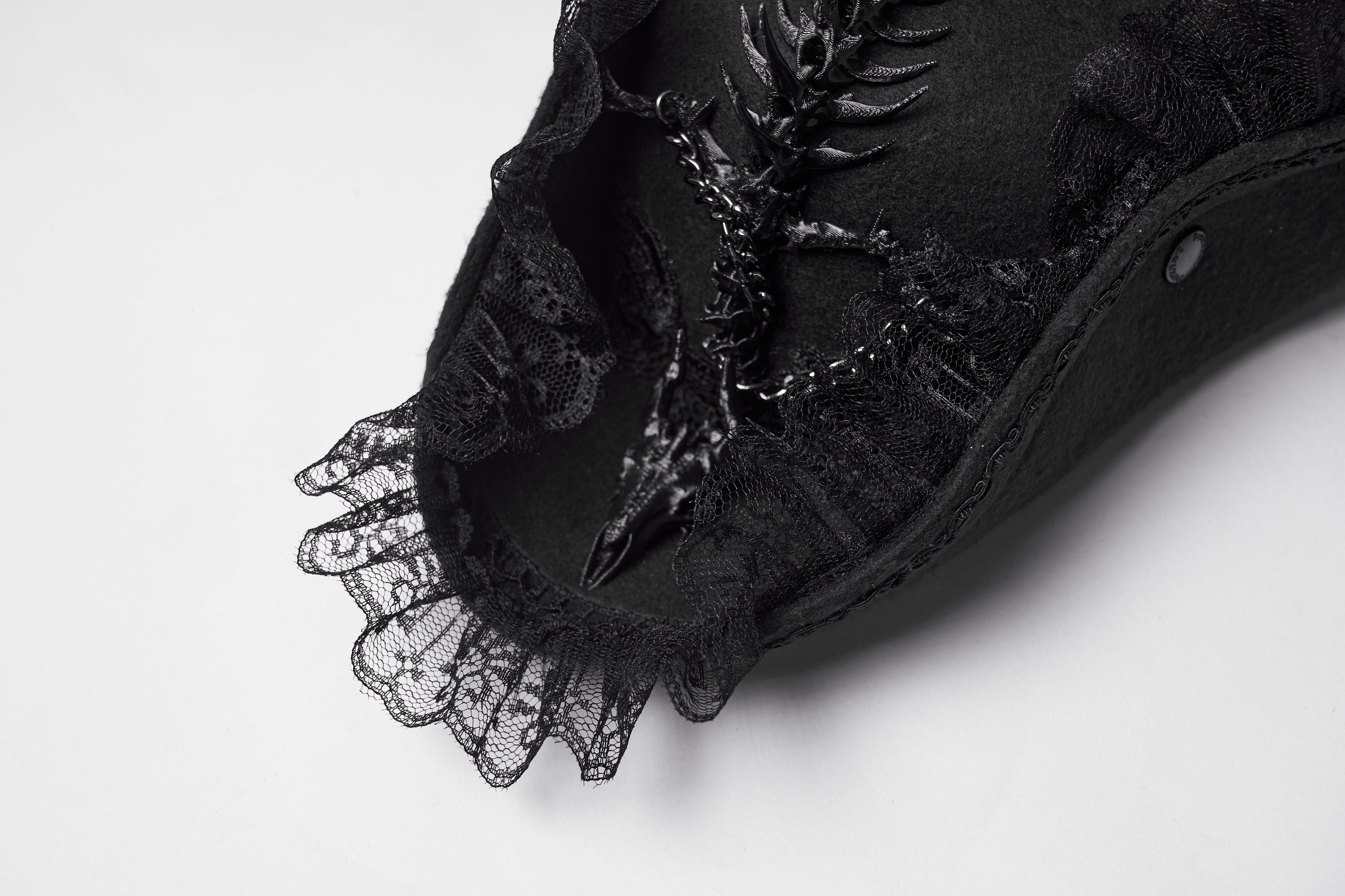 Punk Rave Goth Imprisoned Beast Bone Pirate Hat - DevilGothic DevilGothic