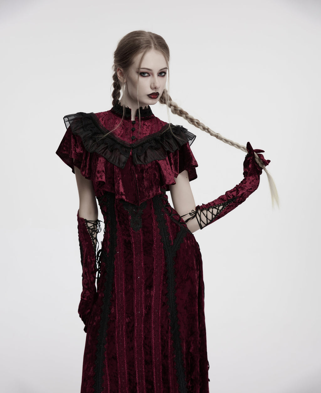 Punk Rave Selene Embroidered Velvet Gloves in Crimson - DevilGothic DevilGothic