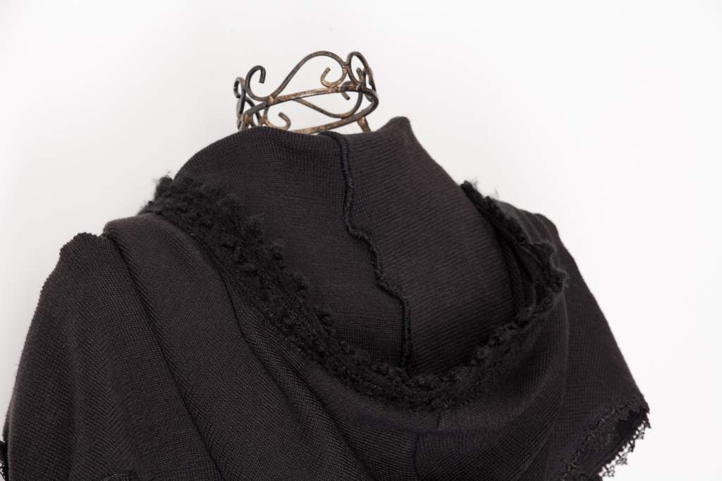 Punk Rave Aletris Cropped Poncho