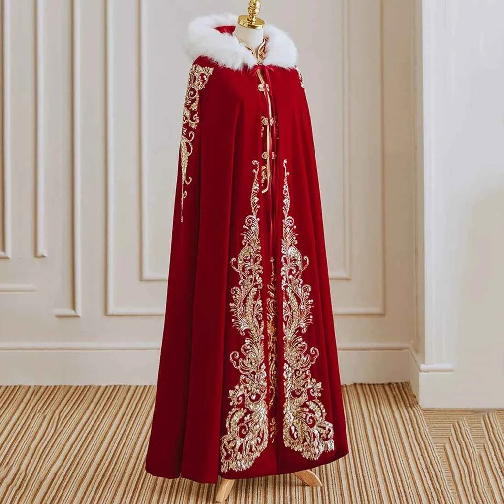 New Red Velvet Wedding Cloak with Appliqued Floral Design and Thick Fur Collar Customized