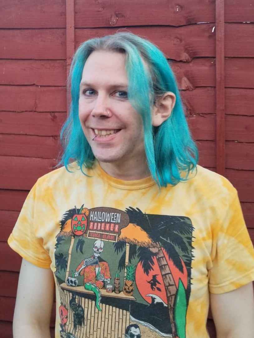 La Riche Directions Alpine Green Semi-Permanent Hair Dye - Vibrant Green Hair Colour Vegan