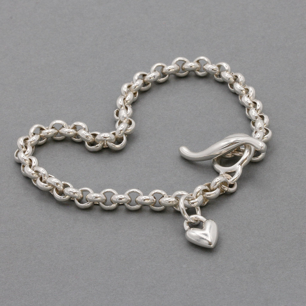 Heart Belcher Chain Charm Bracelet