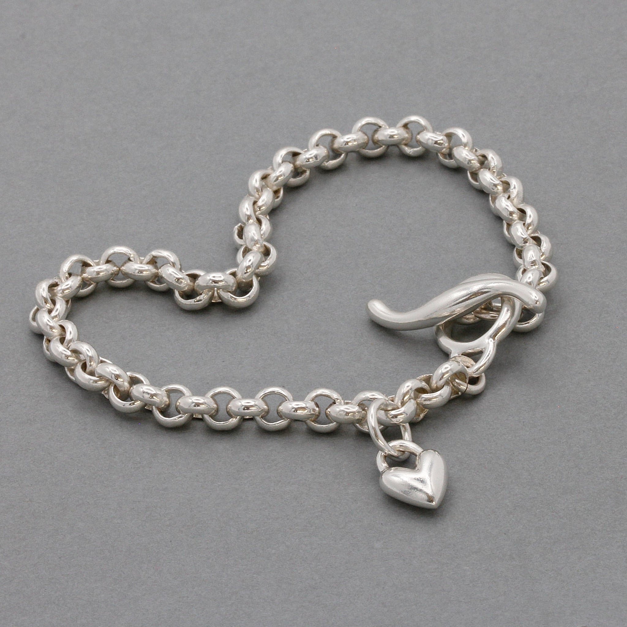 Heart Belcher Chain Charm Bracelet
