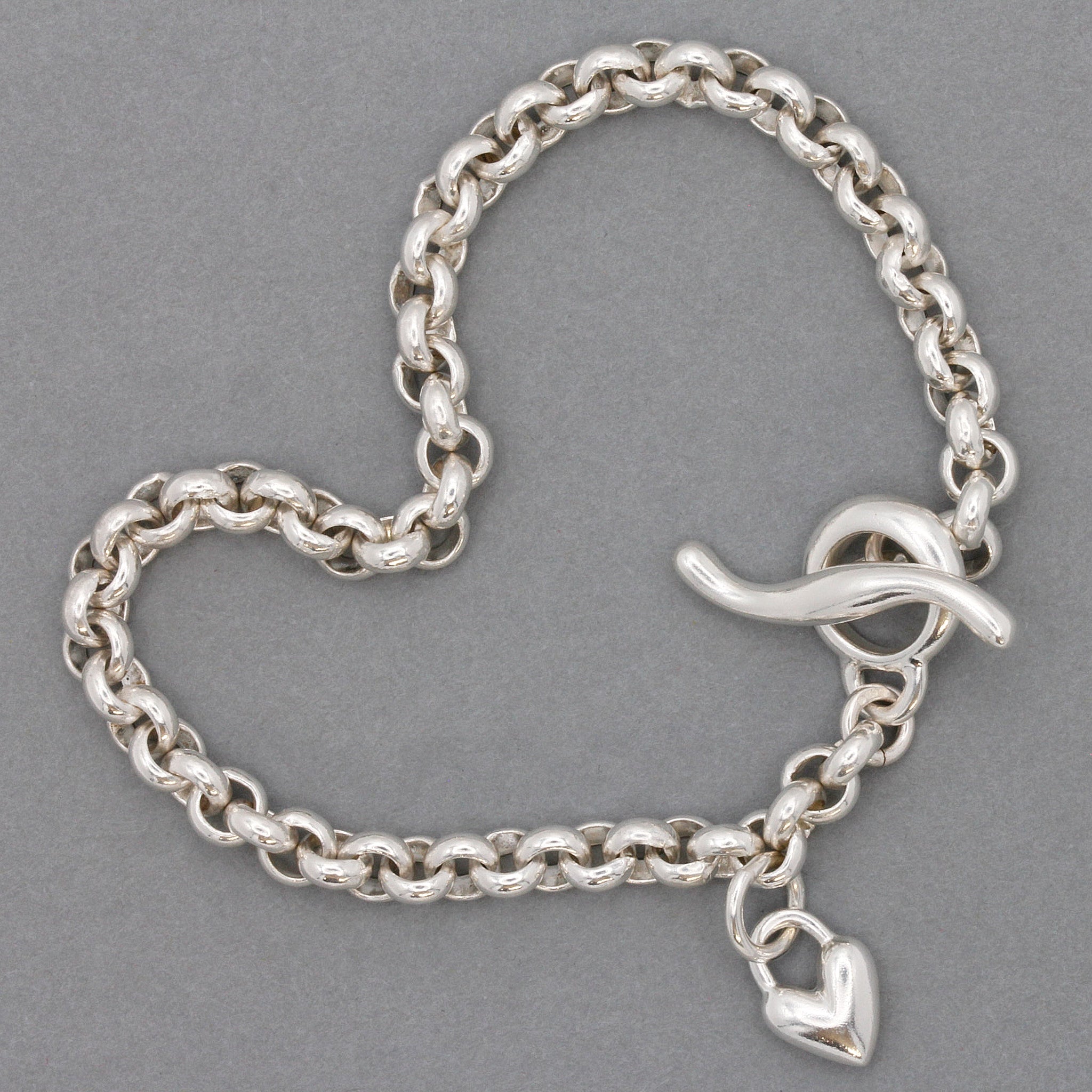 Heart Belcher Chain Charm Bracelet